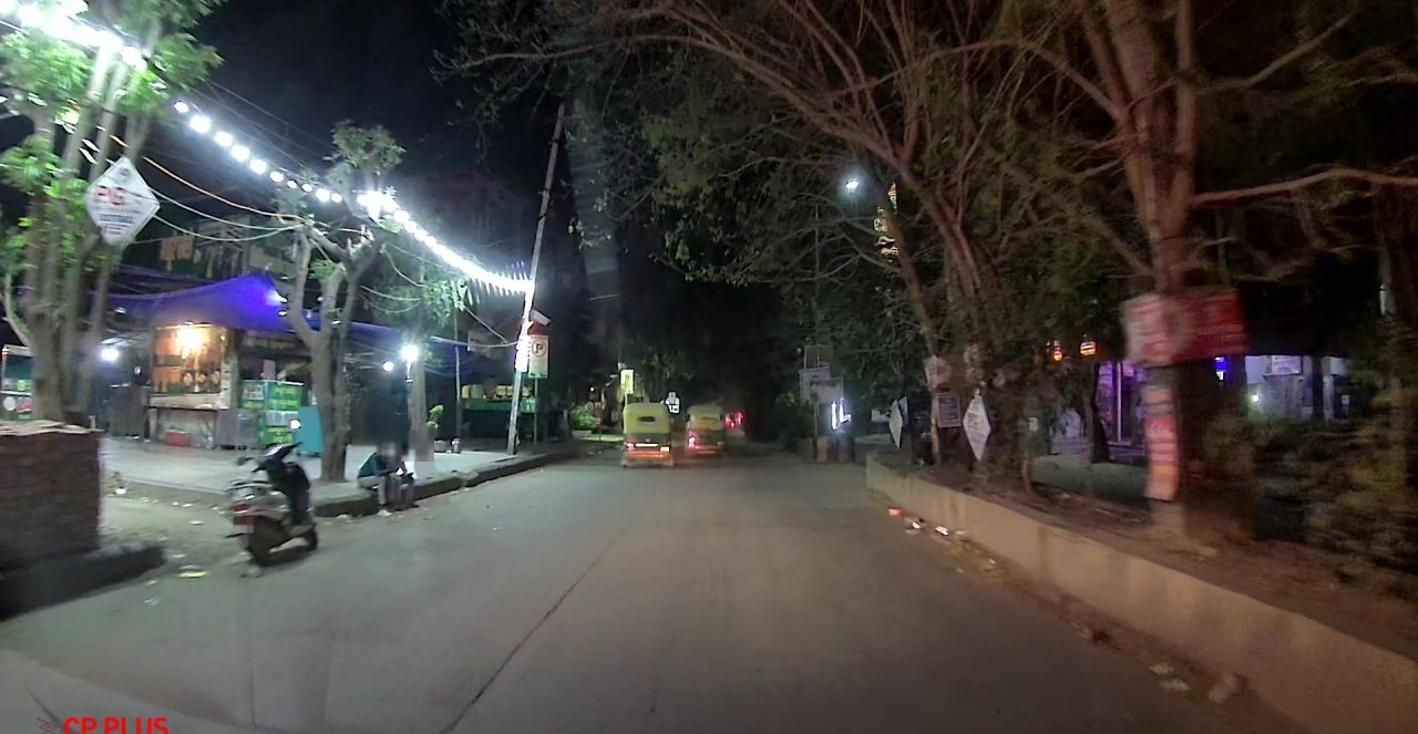 Delhi NCR dashcam frame: Night, clear